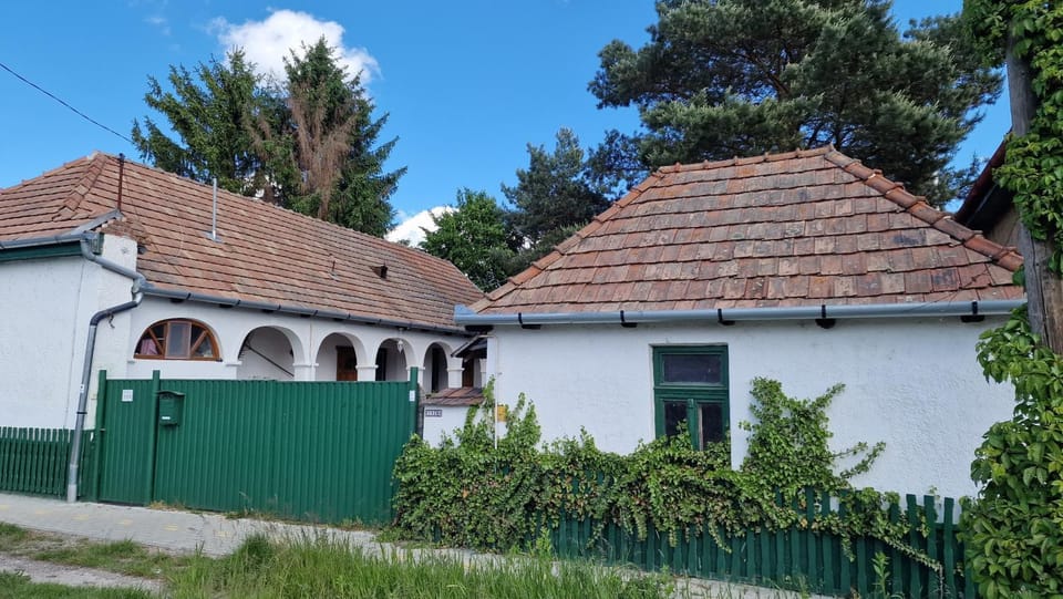 Property building, Street view