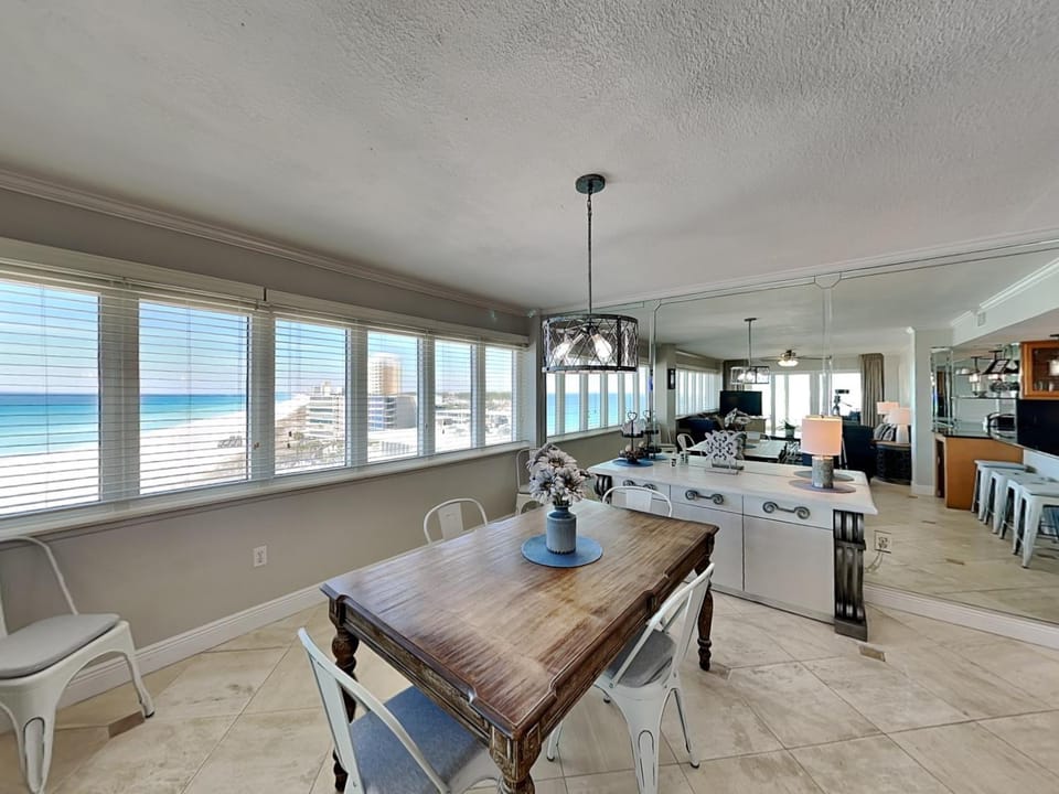 Kitchen or kitchenette, Dining area, Sea view, furniture