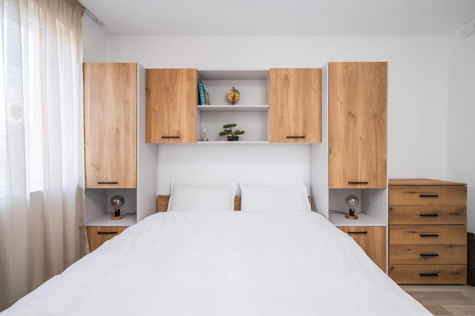 Bed, Bedroom, wardrobe