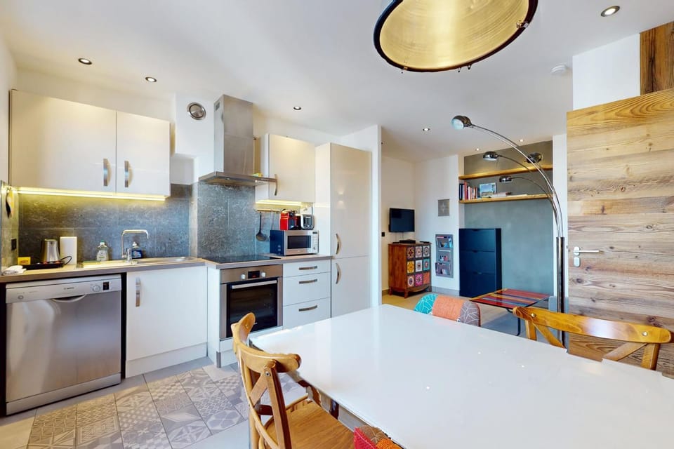 Les Frères Belledonne Apartment in Annecy