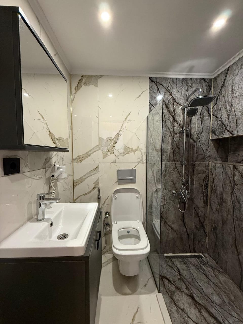 Warm cozy studio 8 min by metro station Apartment in Istanbul