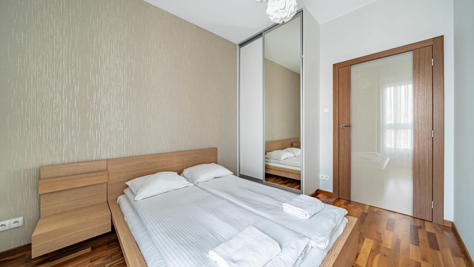 Bed, Bedroom, wardrobe