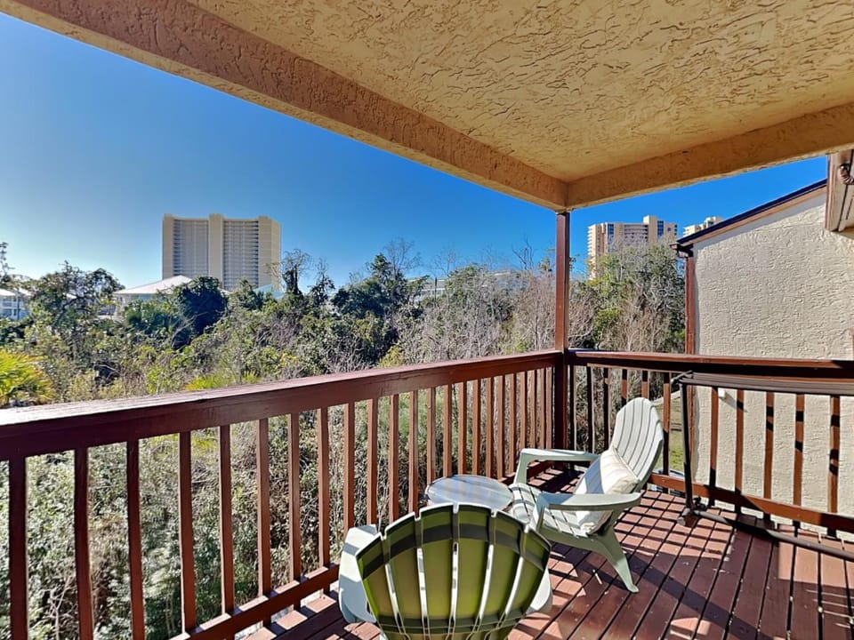 Balcony/Terrace, Seating area, City view