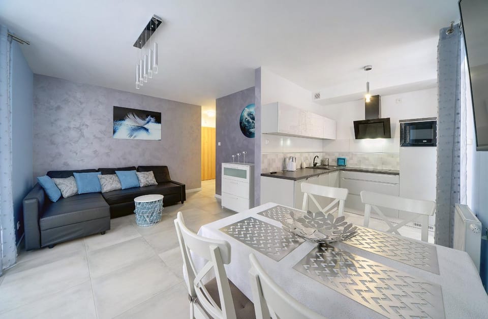 Apartamenty Sun & Ski Willa Leśny Dom Apartment in Lower Silesian Voivodeship