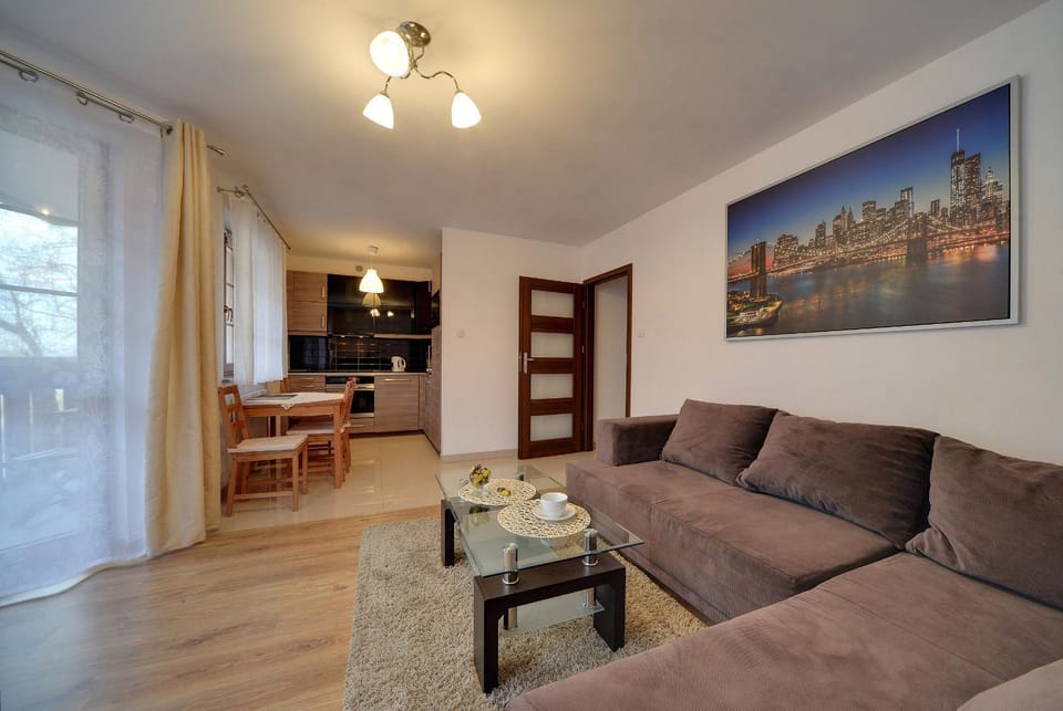 Apartamenty Sun & Ski Willa Leśny Dom Apartment in Lower Silesian Voivodeship