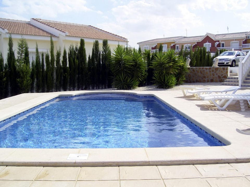Garden, Pool view, Swimming pool, Swimming pool, sunbed