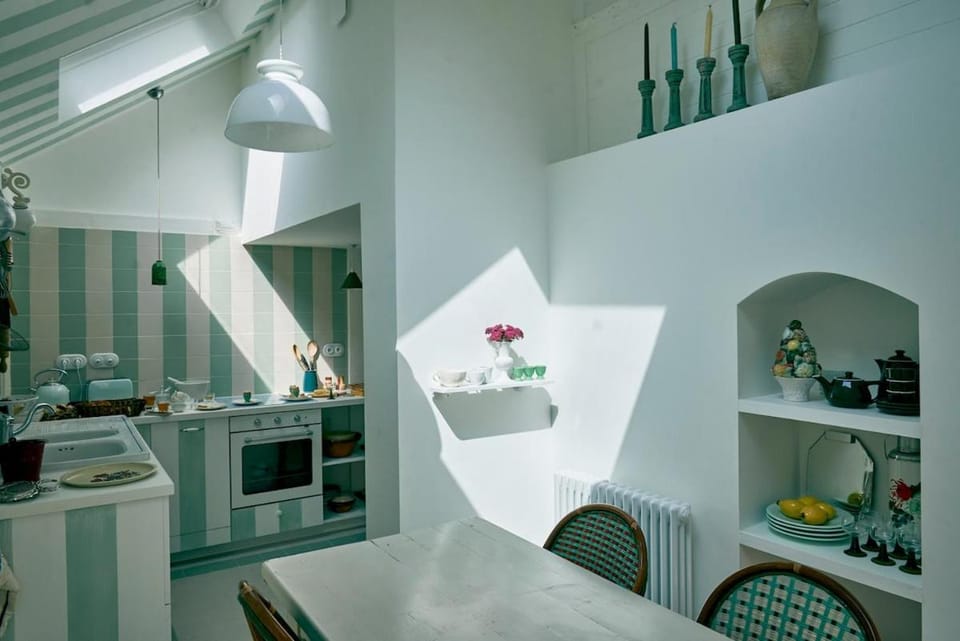 Kitchen or kitchenette, Dining area, dishwasher, oven, stove, toaster