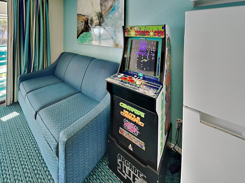 Game Room, Living room, Seating area, furniture
