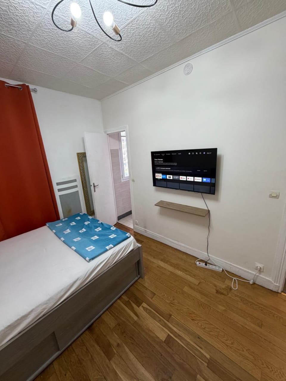 Chambre de luxe Apartment in Issy-les-Moulineaux