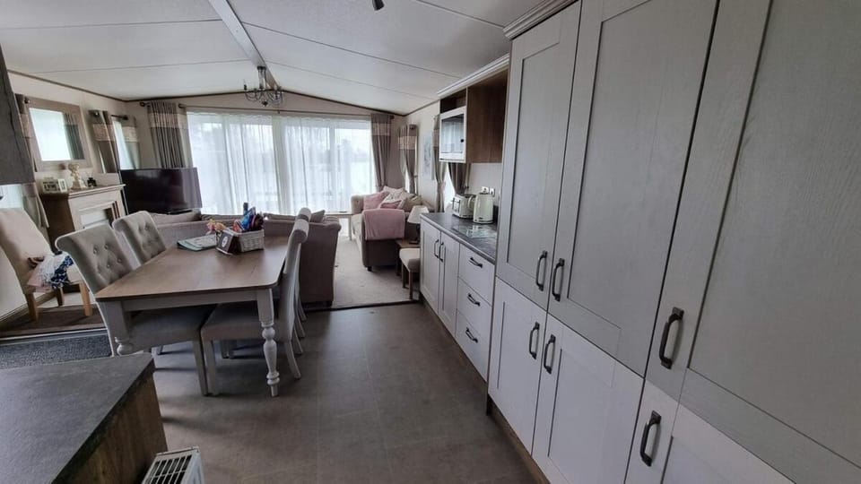 Reel and Relax Retreat House in Tattershall