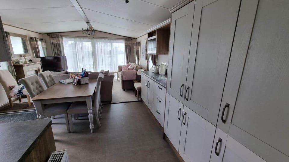 Reel and Relax Retreat House in Tattershall