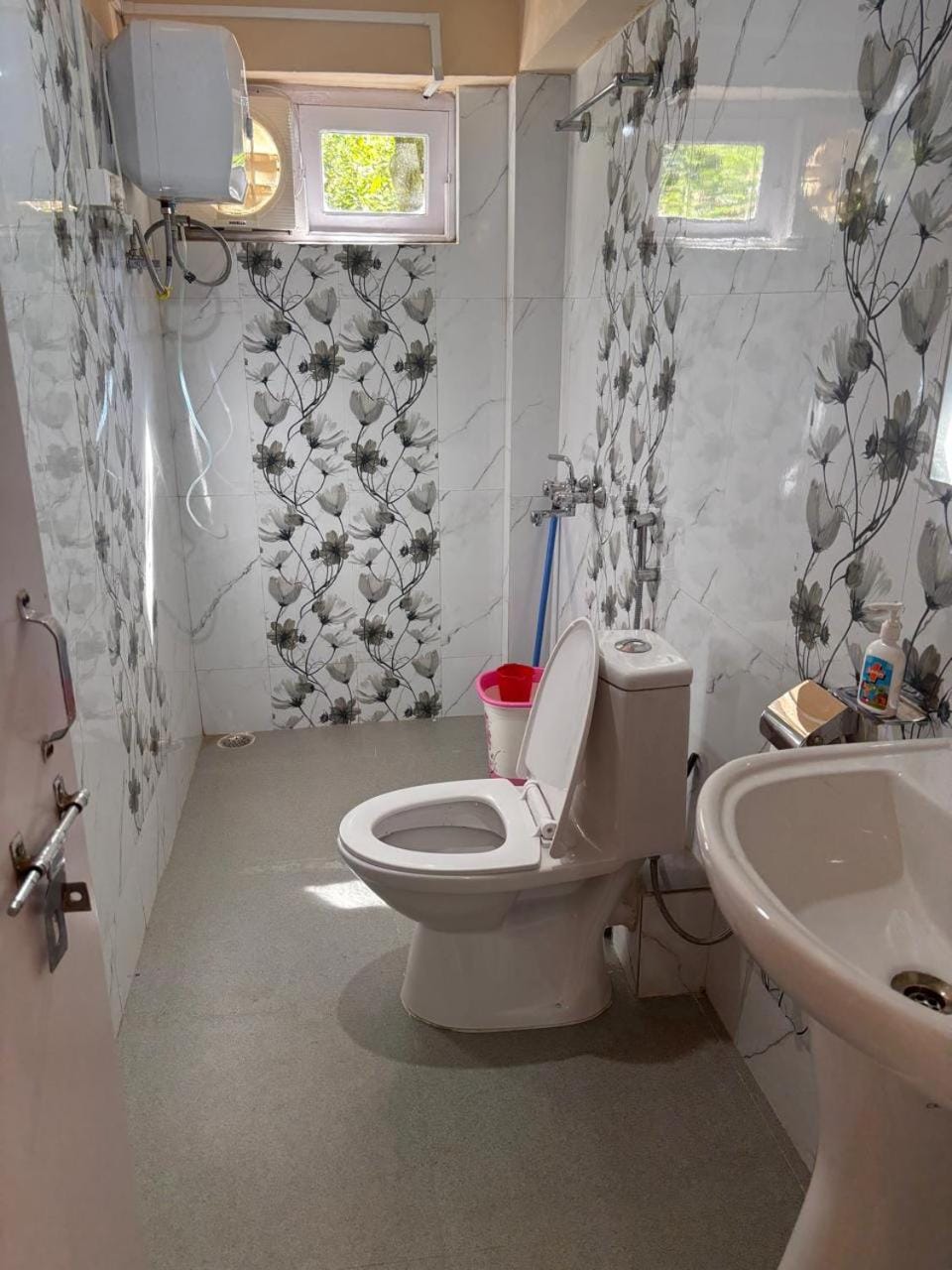 Toilet, Bathroom