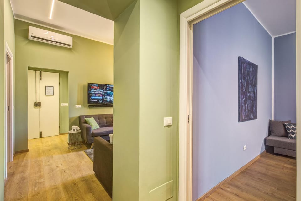 Living room, Bedroom