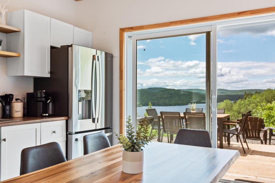 River view, kitchen