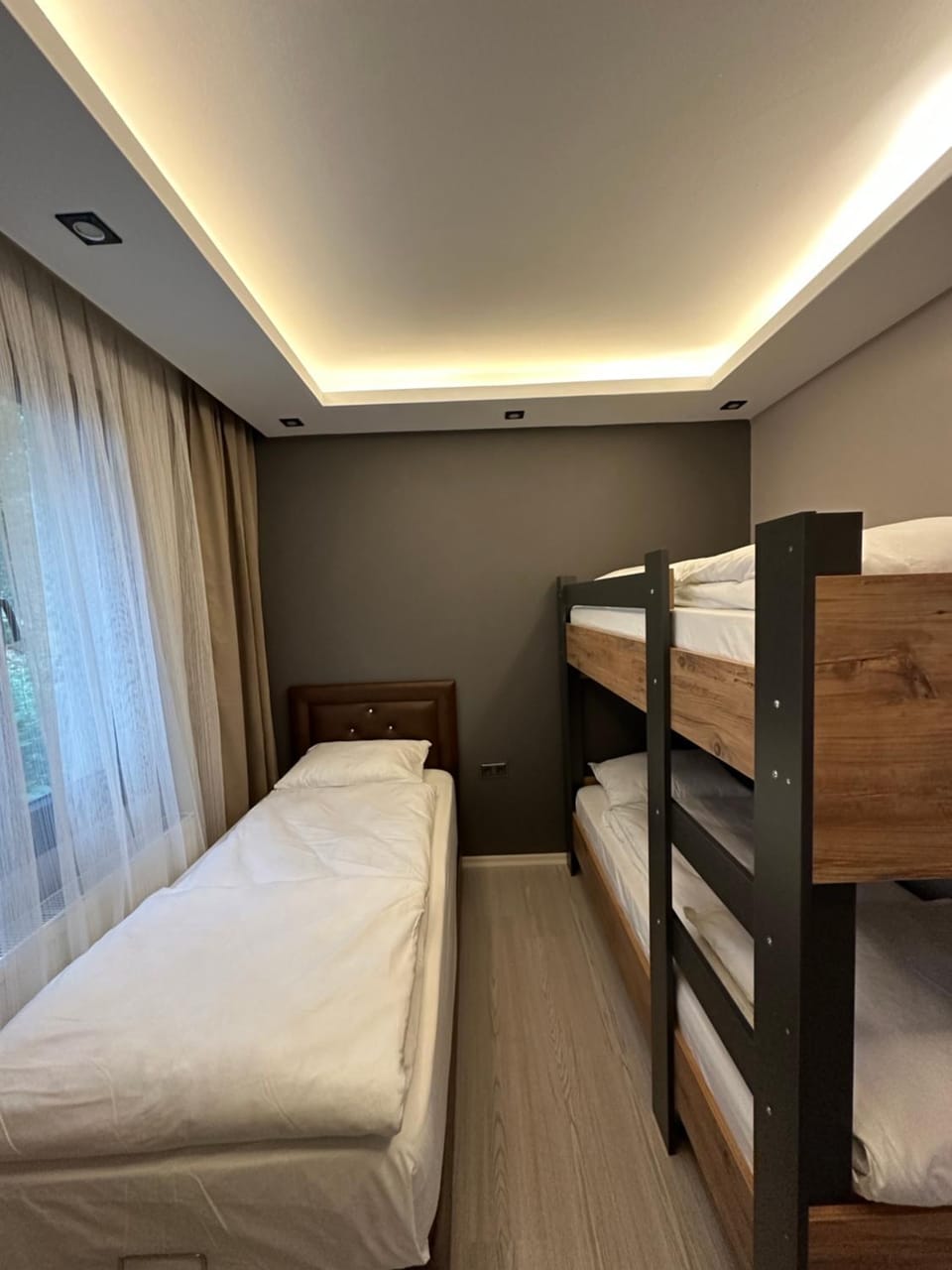 Bed, Bedroom, bunk bed