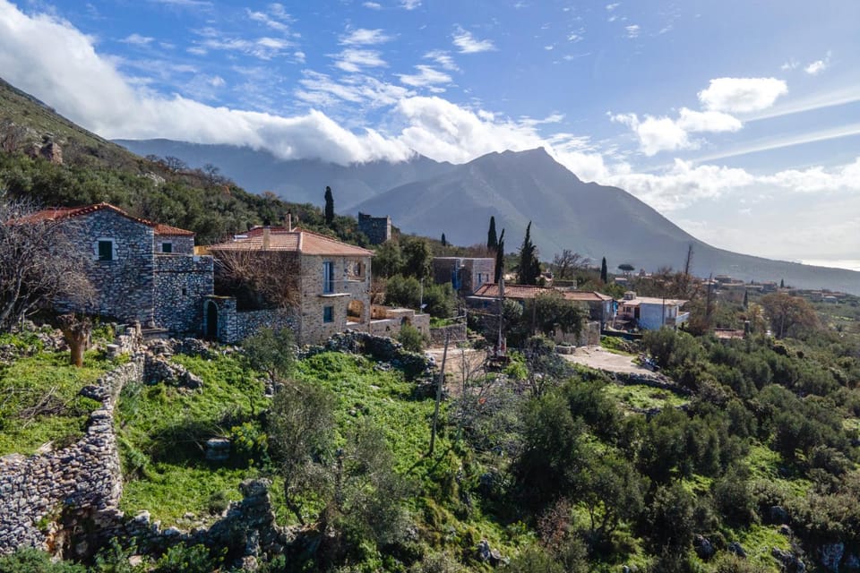Stone house koumani House in Messenia