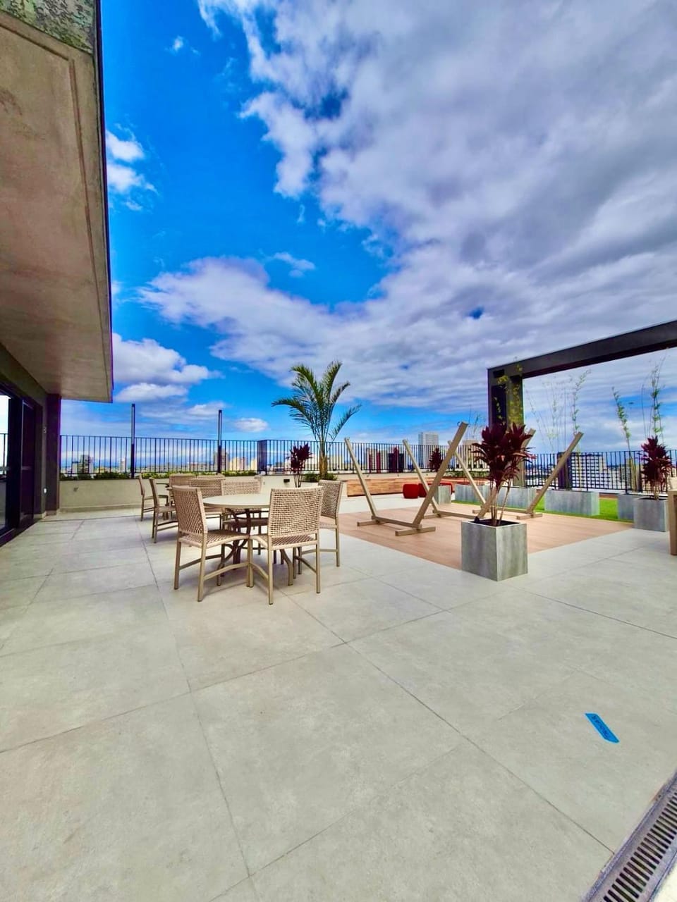View (from property/room), Balcony/Terrace