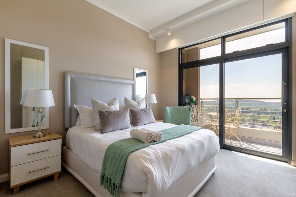 #AlimamaSpaces Koki's Place Menlyn Apartment in Pretoria