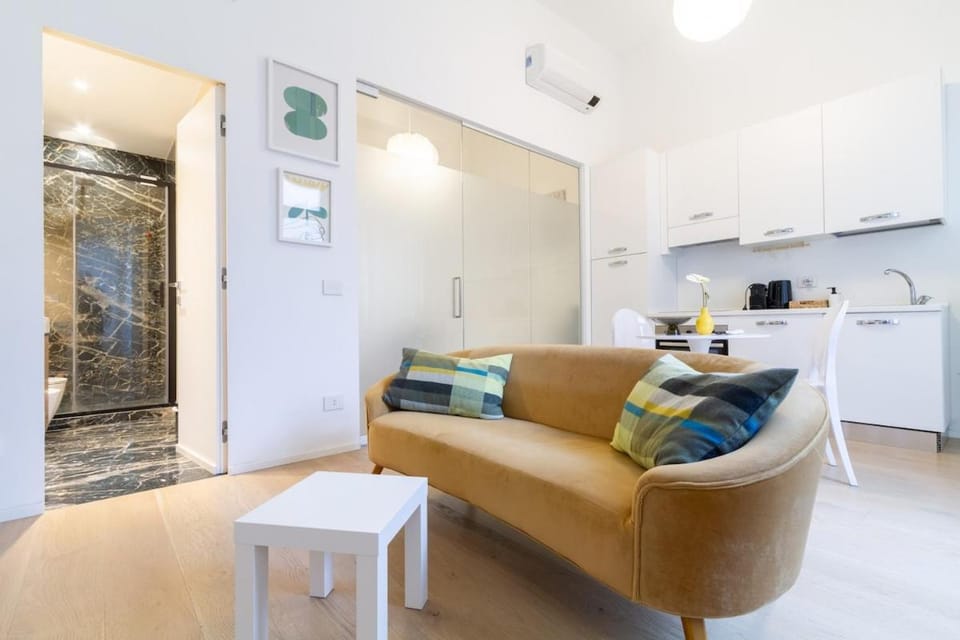 Lounge or bar