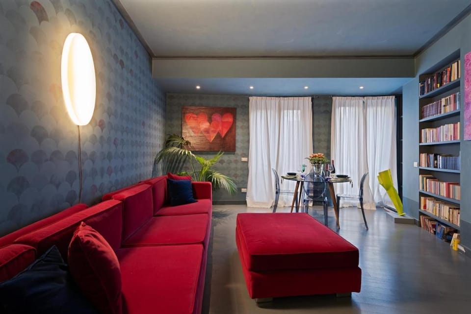 Modern and Particular Apartment in the Center Apartment in Milan