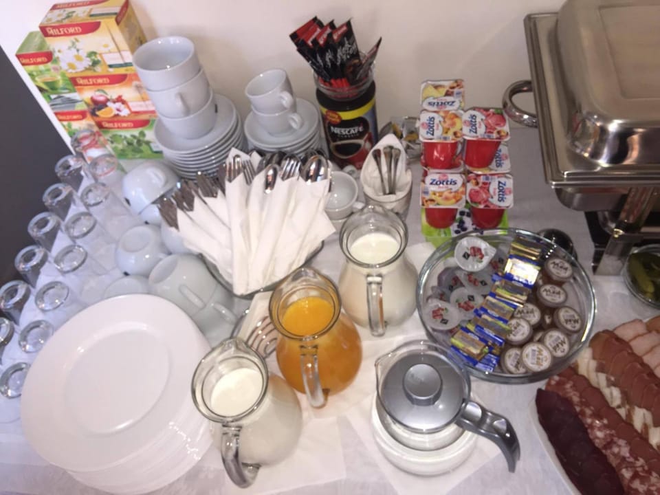 Buffet breakfast