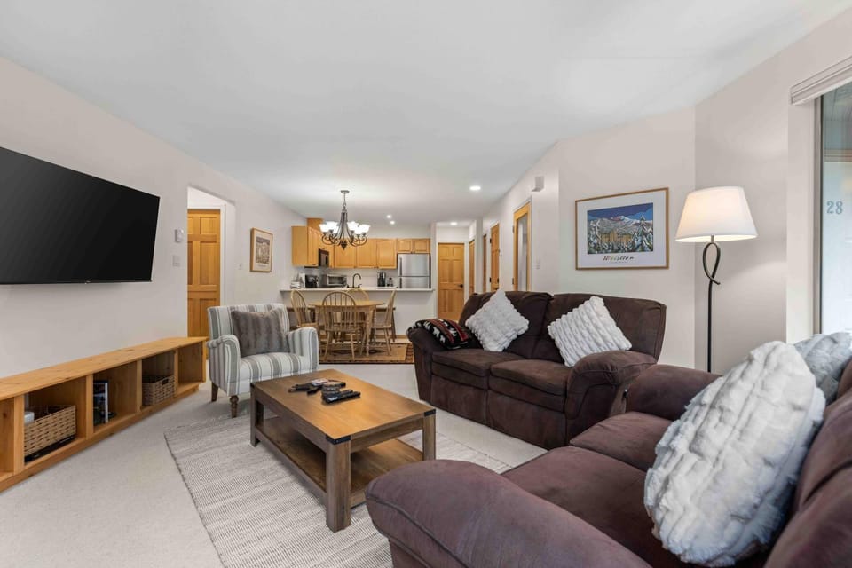 Glen Eagles by Whistler Premier Apartment in Whistler