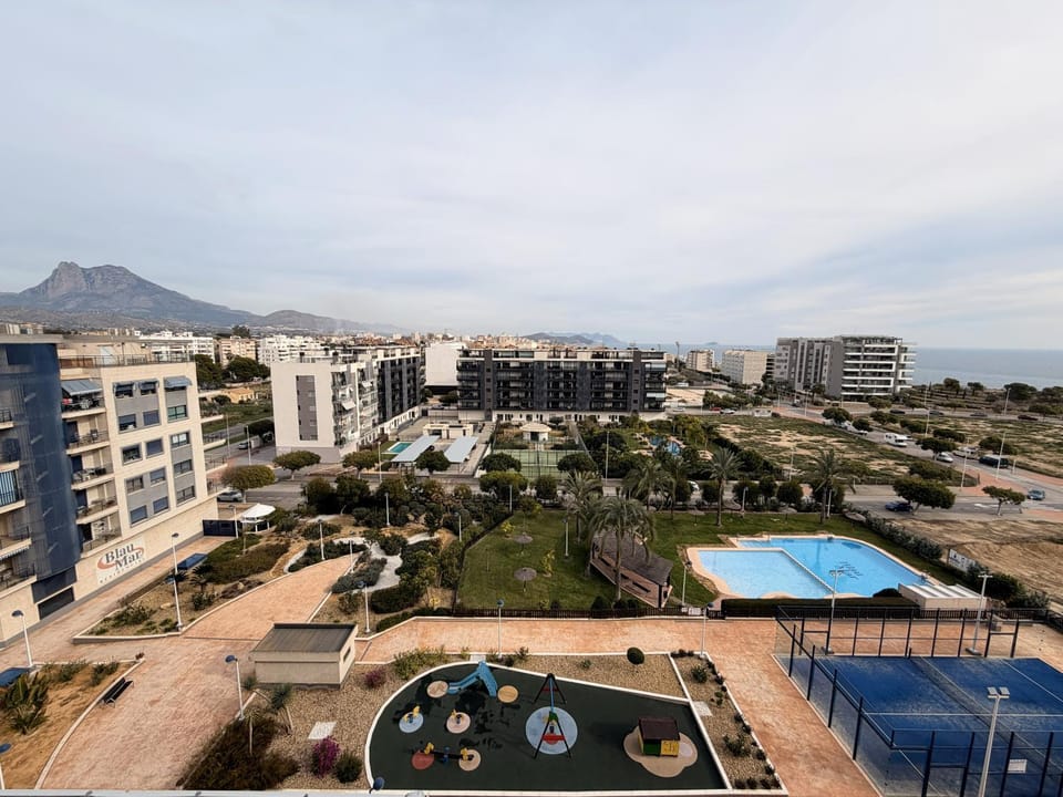 Puntes Sea View Terrace Penthouse Apartment in Villajoyosa