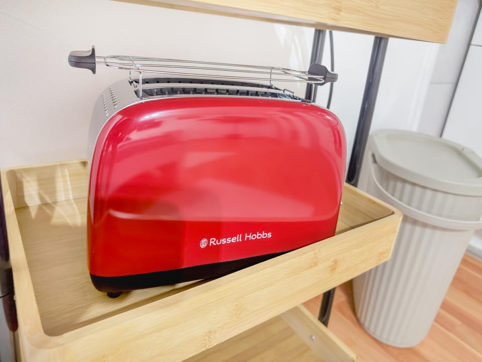 toaster, toaster
