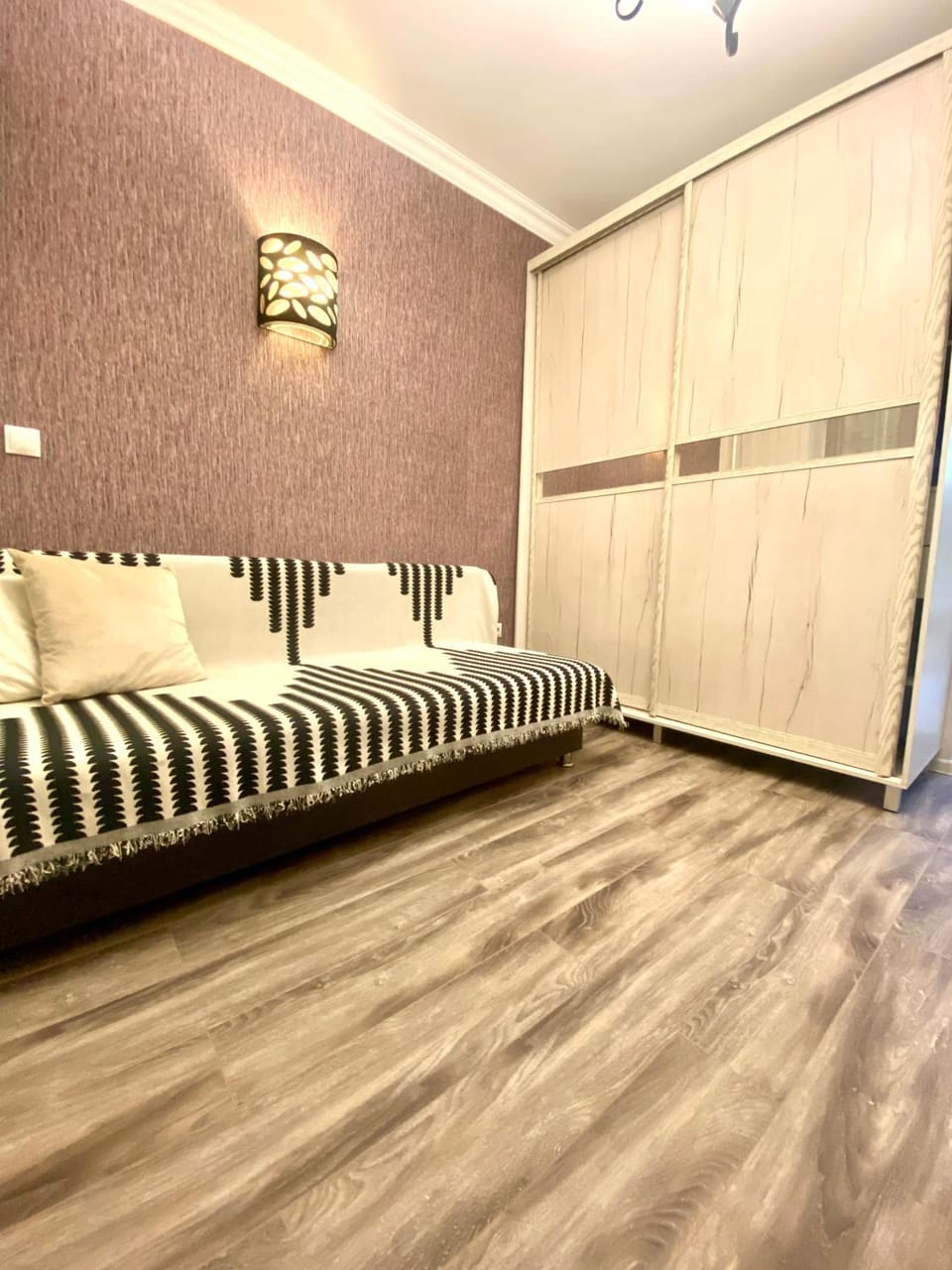3 room apartment Samal-1 Apartment in Almaty