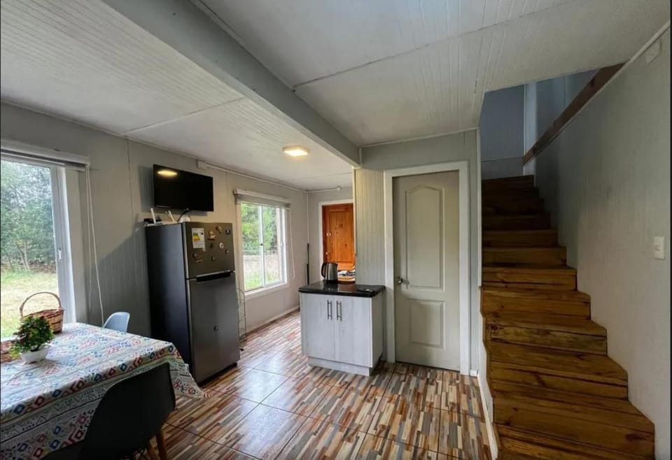Kitchen or kitchenette, Communal kitchen