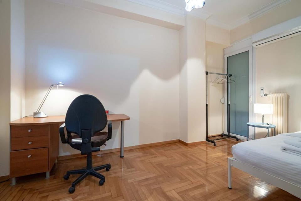 Blue Harmony 3BR - Heart of Athens by ΜΡS Apartment in Athens