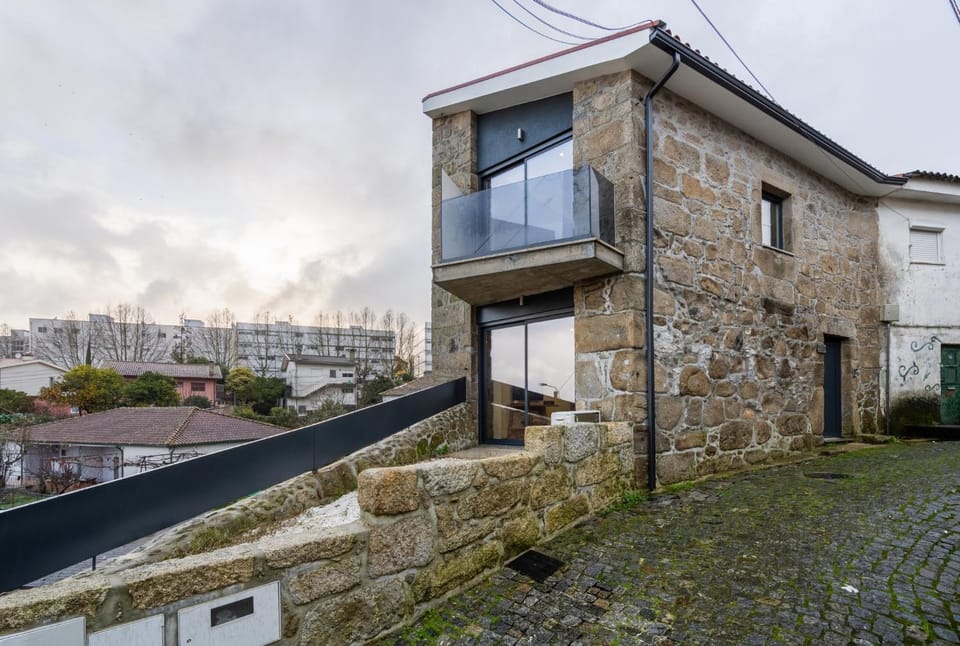 Property building, Facade/entrance, View (from property/room)