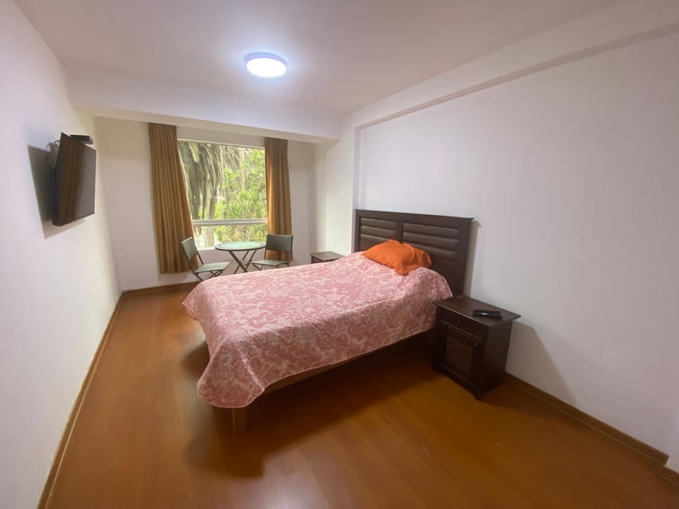 Hermoso apartamento de 3 habitaciones frente a parque en San Isidro Apartment in San Isidro