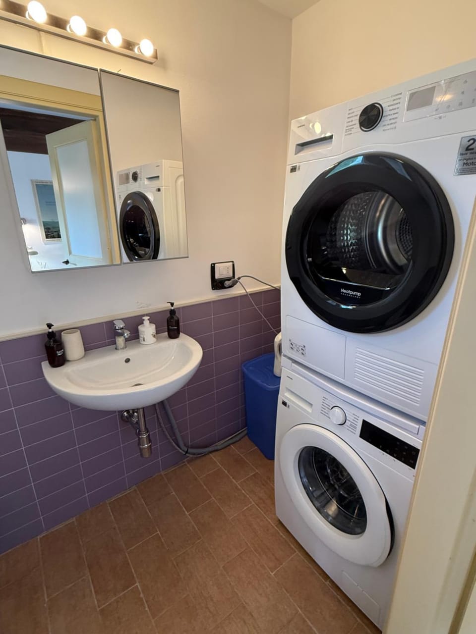 Bathroom, washing machine, dryer