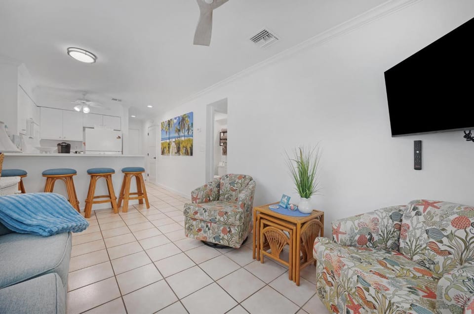 A CHANGE IN LATITUDE House in Key West