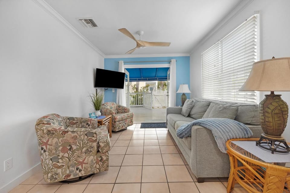 A CHANGE IN LATITUDE House in Key West