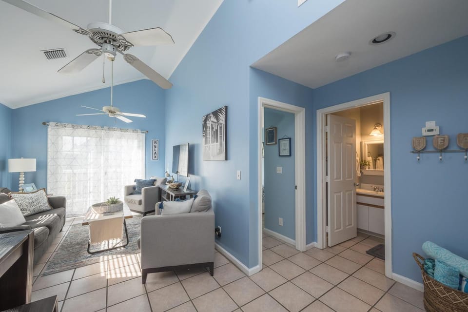 BLUE HEAVEN House in Key West