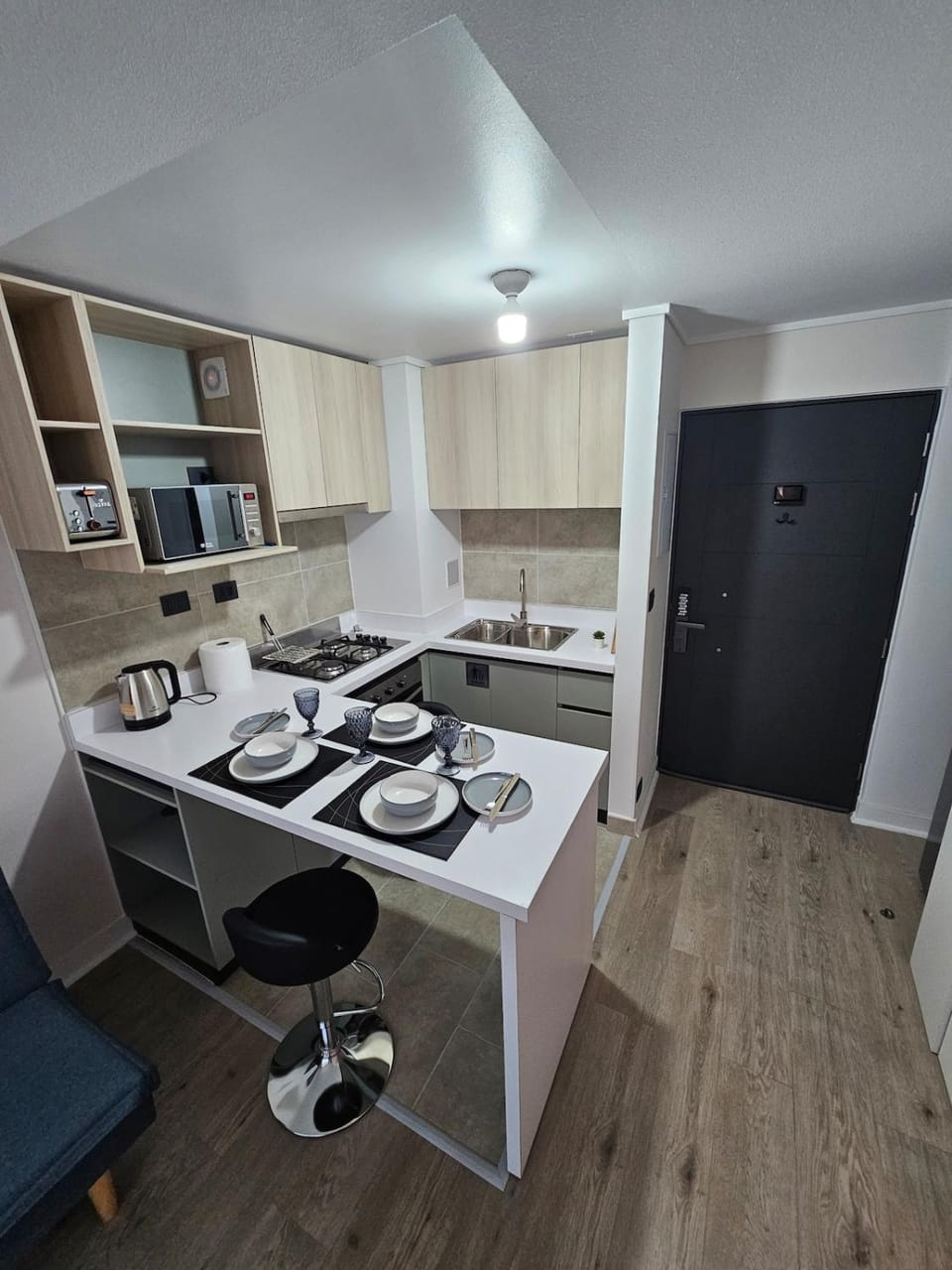 Kitchen or kitchenette, Dining area, toaster