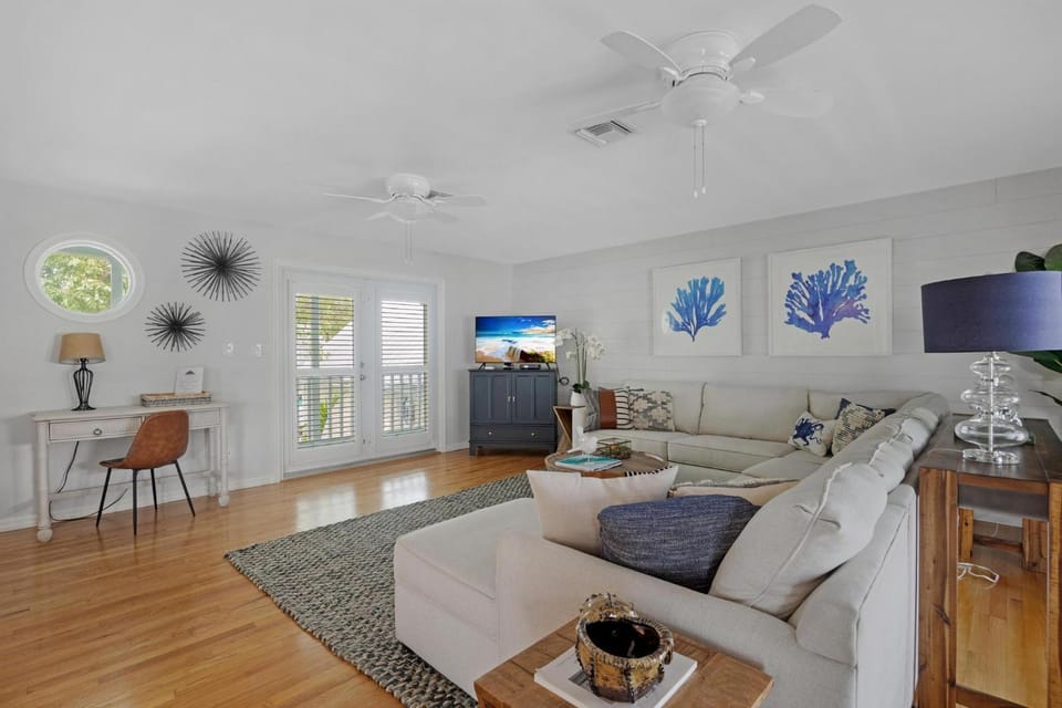 MARLIN BLUE House in Key West
