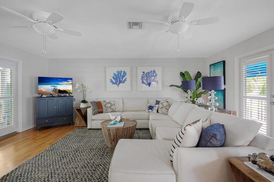 MARLIN BLUE House in Key West