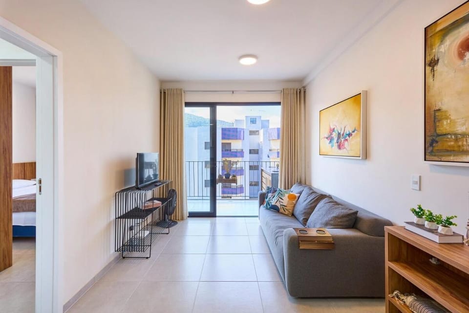 33 Itajobi - Amanda Dias · Apto central. Roupas de cama, Wi-Fi e piscina! Apartment in Ubatuba