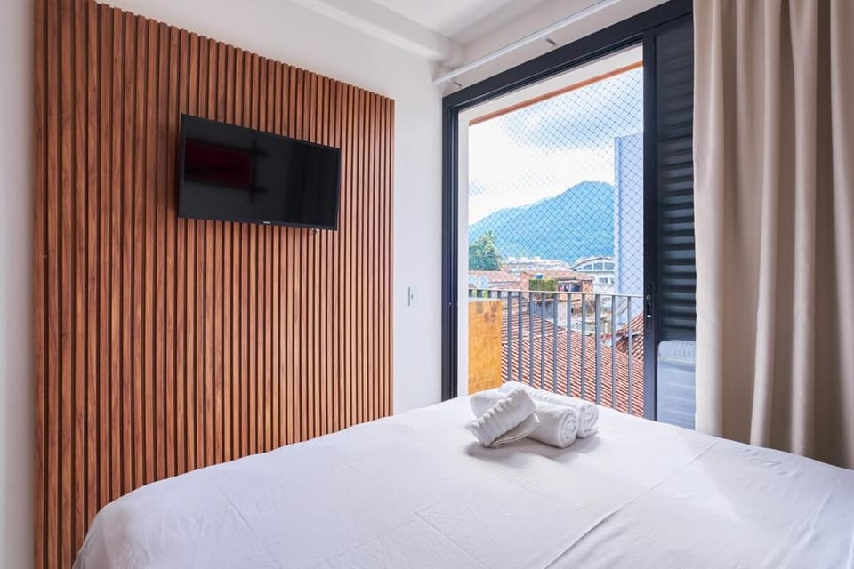 12 ITAJOBI - Hugo e Samira · Apto Novo. Roupas de cama, Wi-Fi, A/C e piscina Apartment in Ubatuba