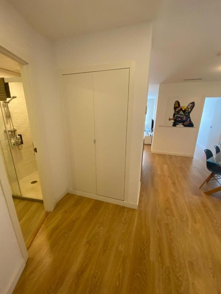 Bathroom, Lobby or reception, wardrobe