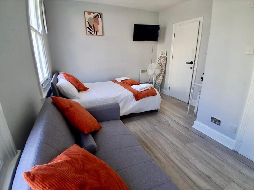 Camden little hotel Apartment in London Borough of Islington