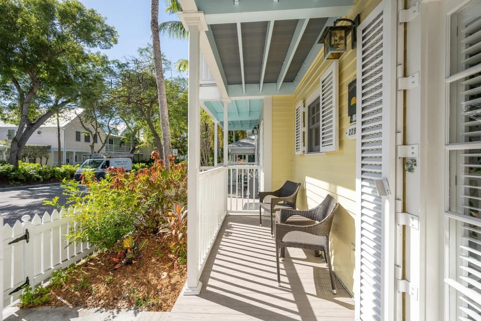 HIGH TIDE House in Key West