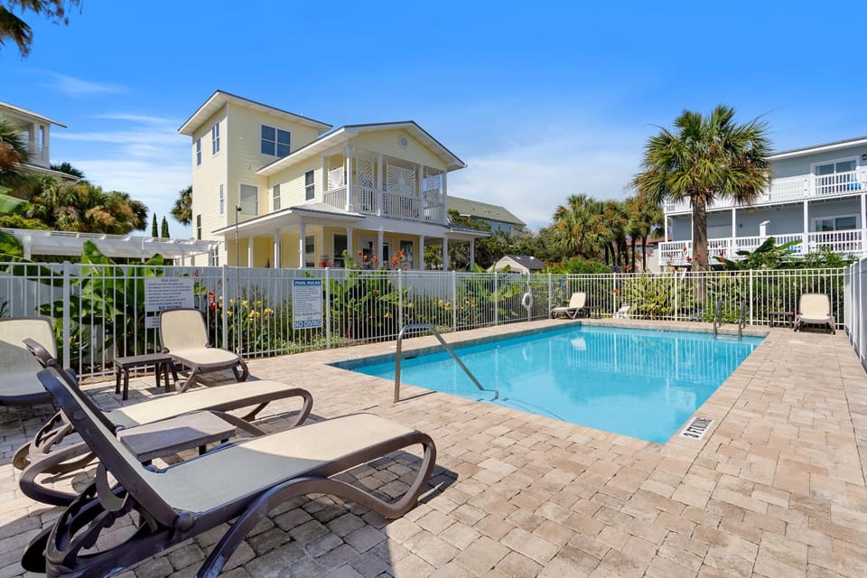 Beautiful Imagination House in South Walton County
