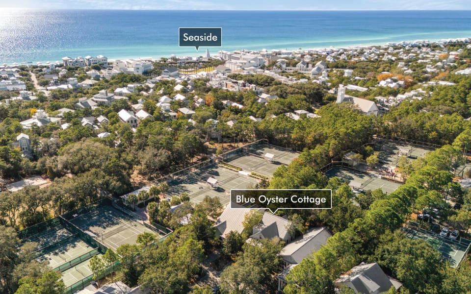 Blue Oyster Cottage House in Seaside
