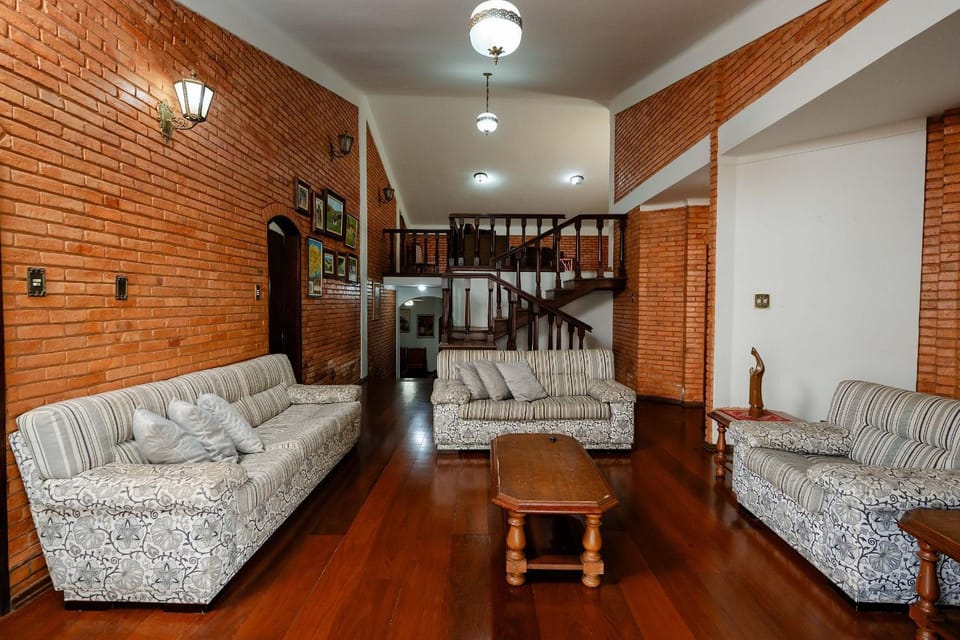 Casa Colonial Espaçosa com Piscina eVista incrivel House in State of São Paulo