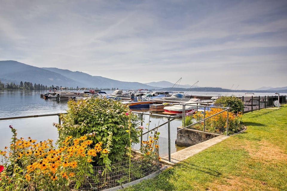 Seasonal Pool & Marina! Condo on Lake Pend Oreille House in Sandpoint