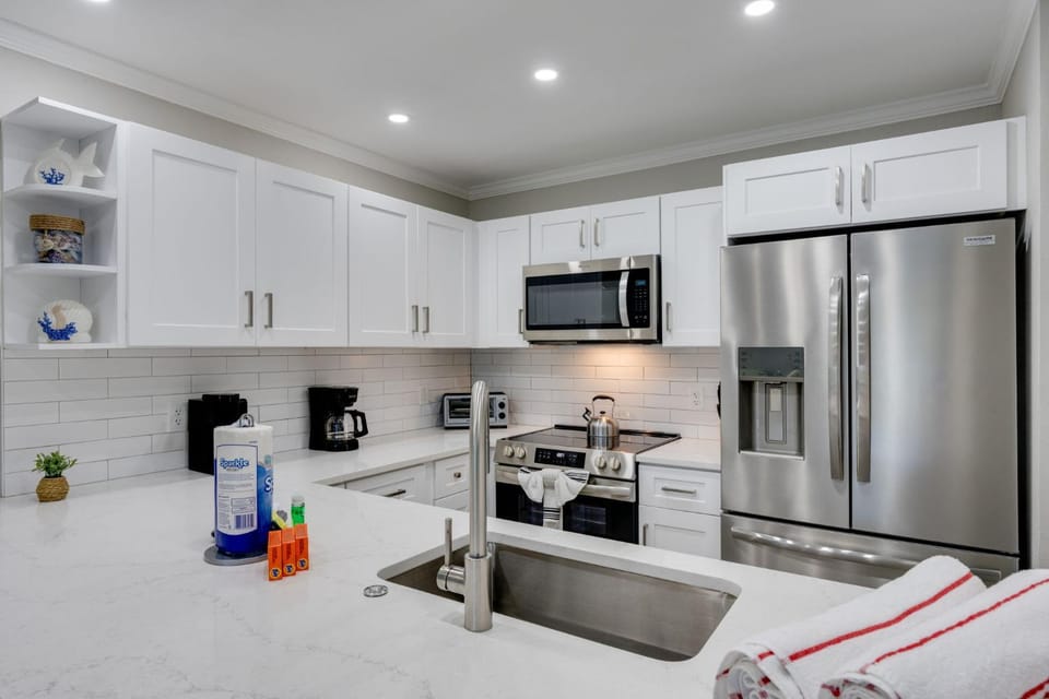Coquina Beach 4B- Gorgeous Ground Level Residence House in Sanibel Island